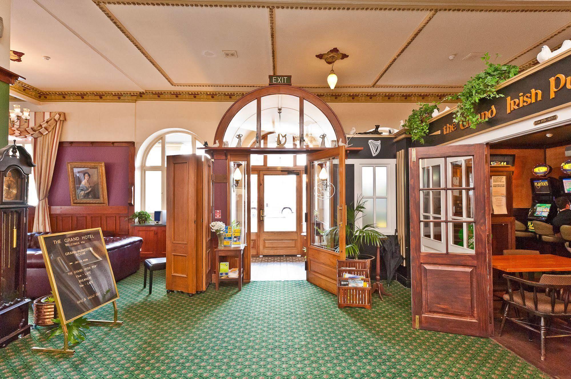 The Grand Hotel Wanganui Whanganui Bagian luar foto