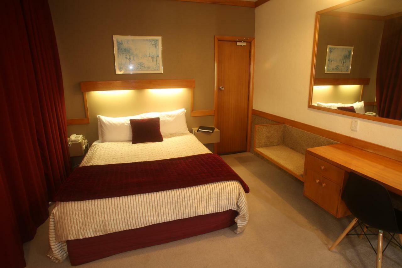 The Grand Hotel Wanganui Whanganui Bagian luar foto