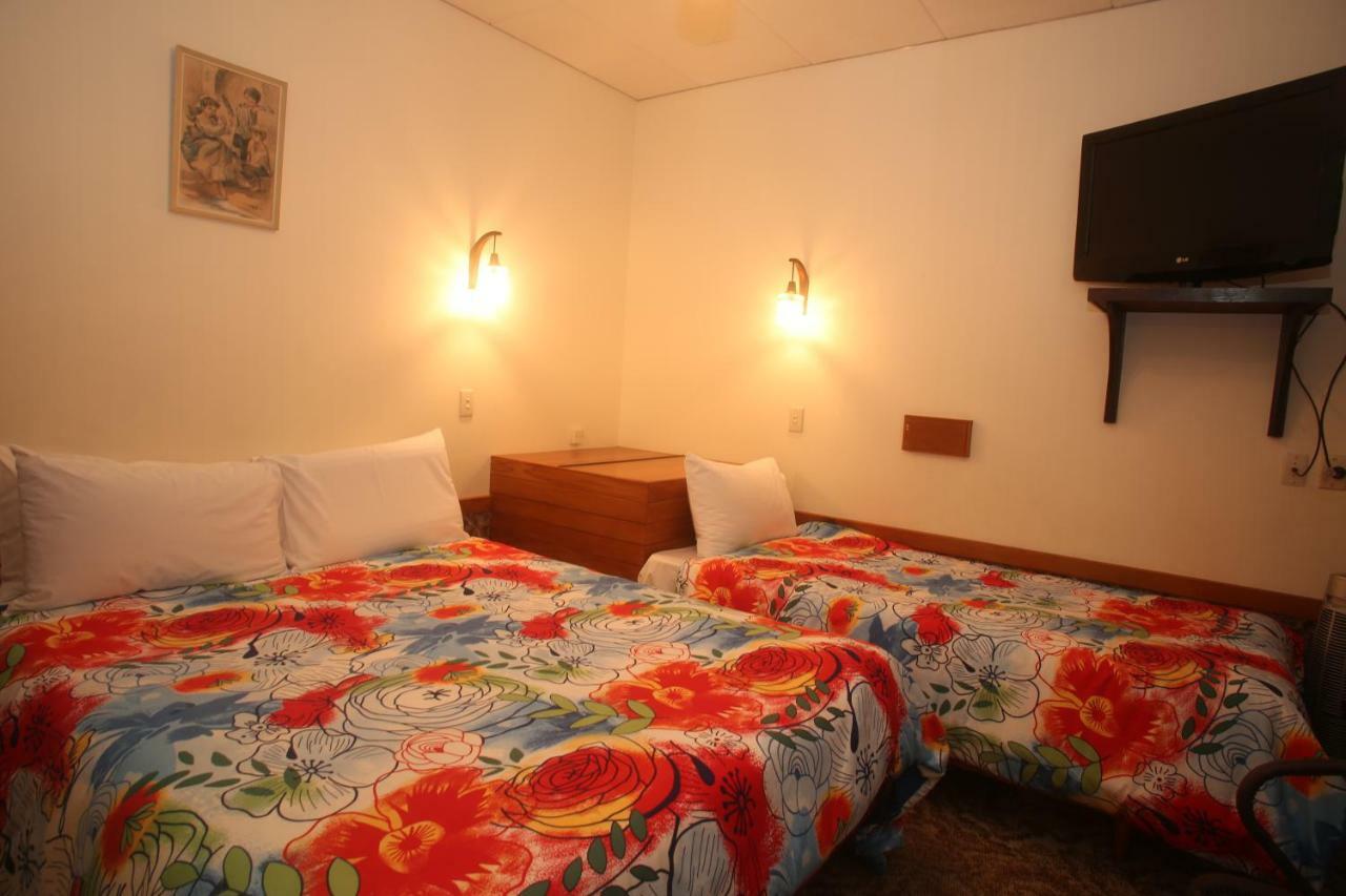The Grand Hotel Wanganui Whanganui Bagian luar foto