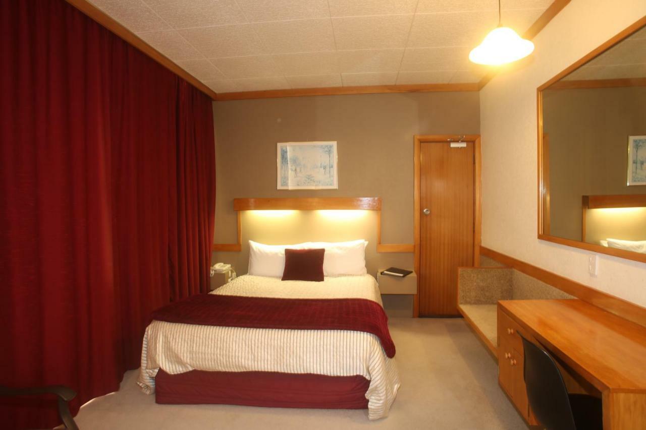 The Grand Hotel Wanganui Whanganui Bagian luar foto